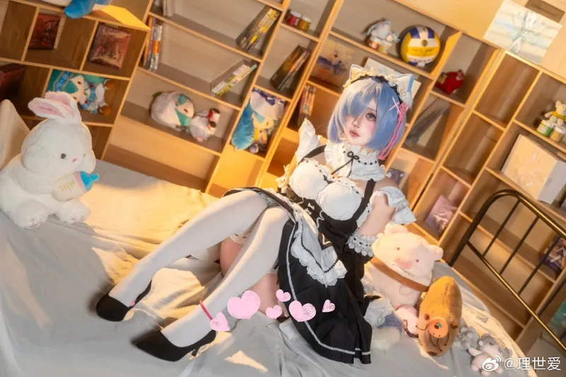 《Re:从零开始的异世界生活》蕾姆Cosplay展示