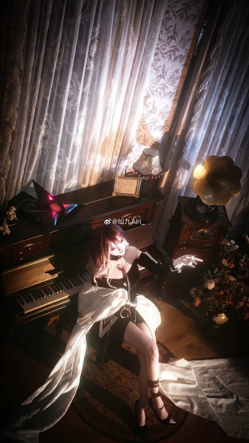 《无期迷途》瑟琳cosplay展示