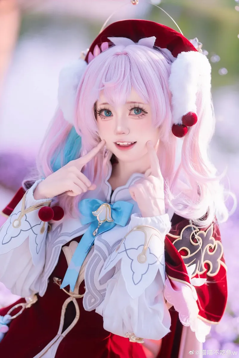 《崩坏-星穹铁道》风堇cosplay展示-精美角色还原