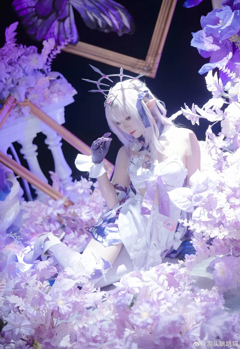 《崩坏星穹铁道》遐蝶cosplay展示