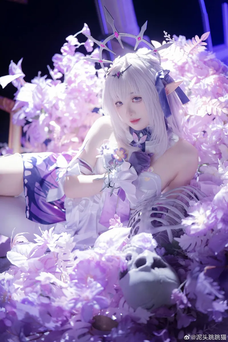 《崩坏星穹铁道》遐蝶cosplay展示