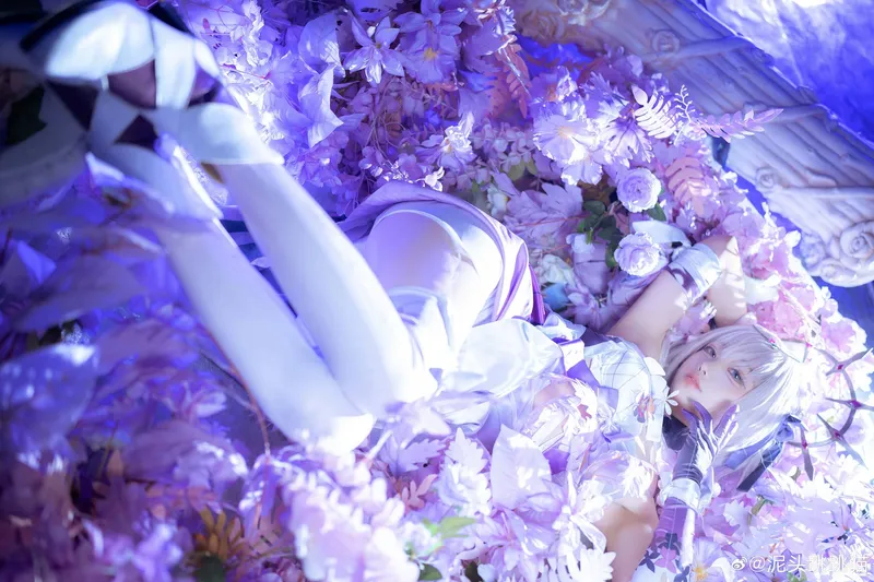 《崩坏星穹铁道》遐蝶cosplay展示