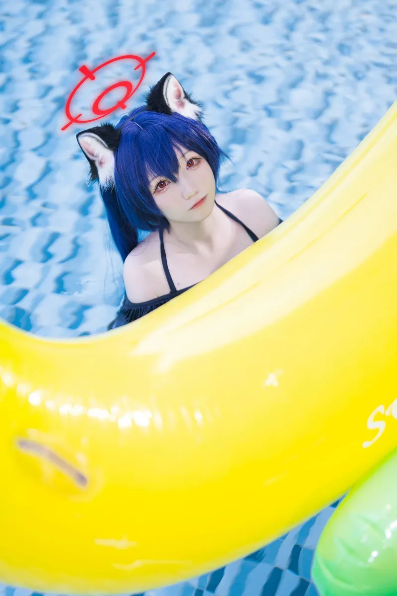 《蔚蓝档案》黑见芹香cosplay展示