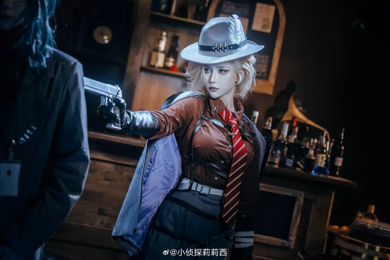 《无期迷途》兰利cosplay展示-角色魅力全解析