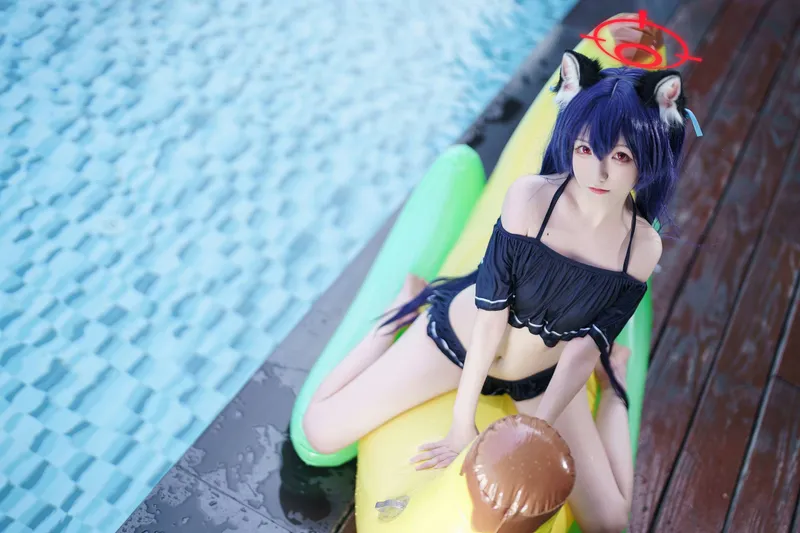 《蔚蓝档案》黑见芹香cosplay展示