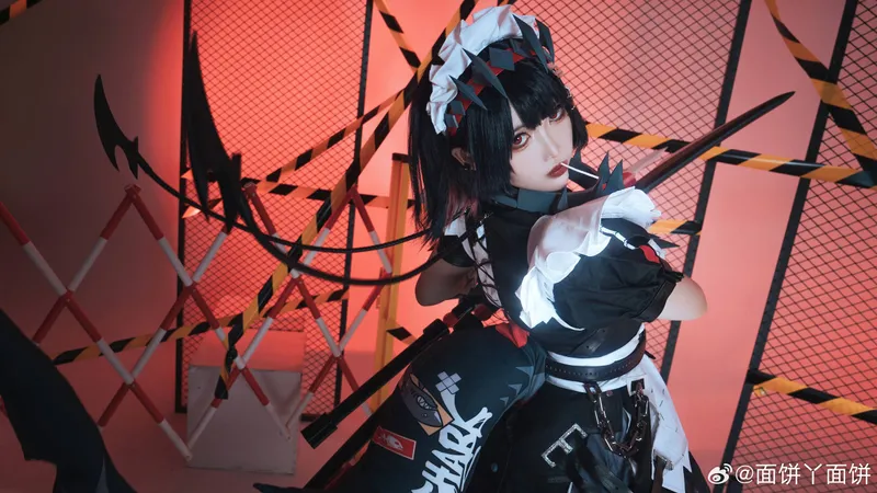 《绝区零》艾莲乔cosplay展示