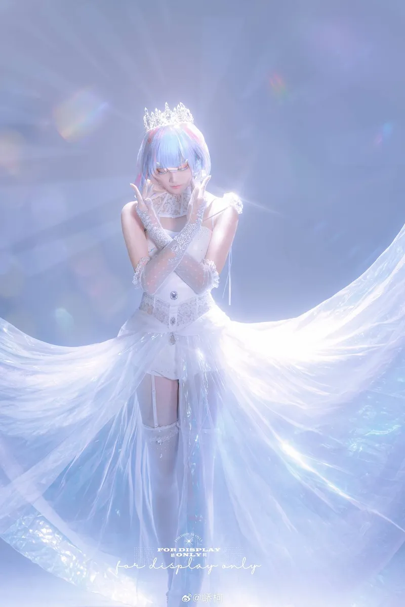 《宝石之国》钻石Cosplay赏析-精美角色还原展示