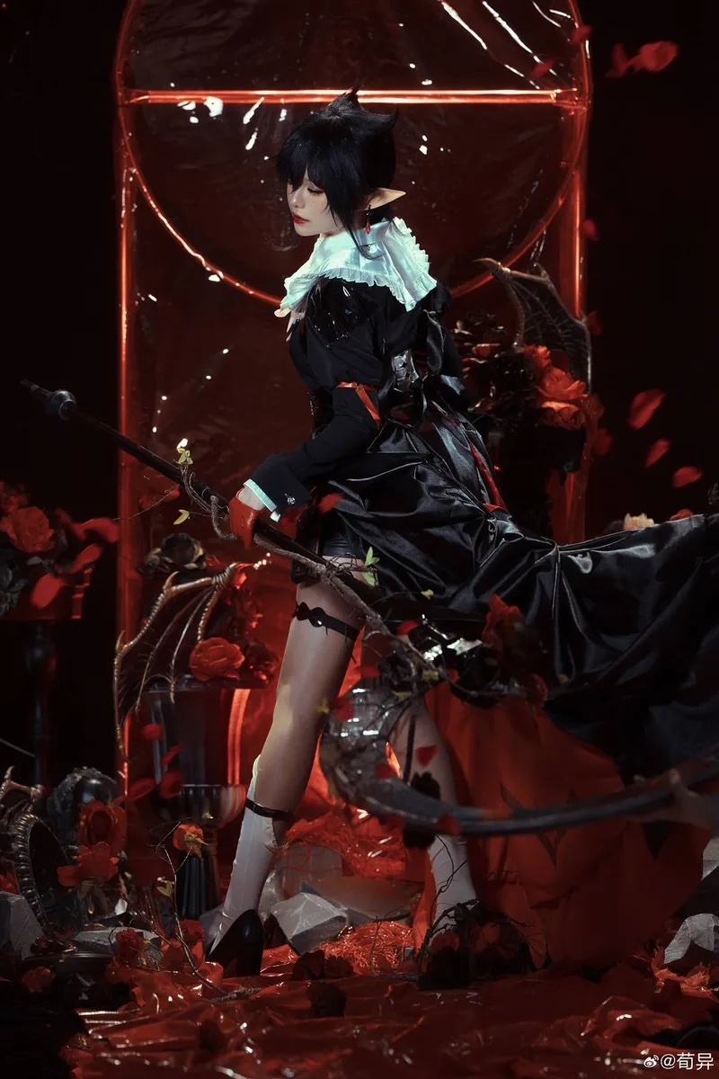 《明日方舟》隐得来希cosplay展示