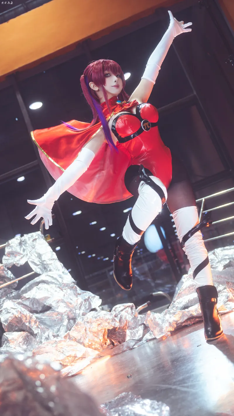 《hololive》宝钟玛琳cosplay展示