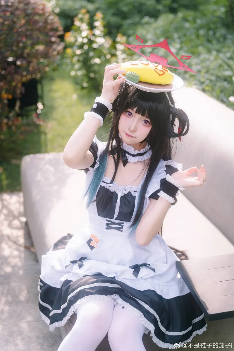 《蔚蓝档案》爱清枫香cosplay展示