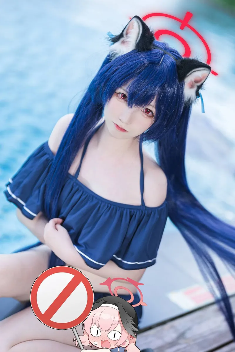 《蔚蓝档案》黑见芹香cosplay展示