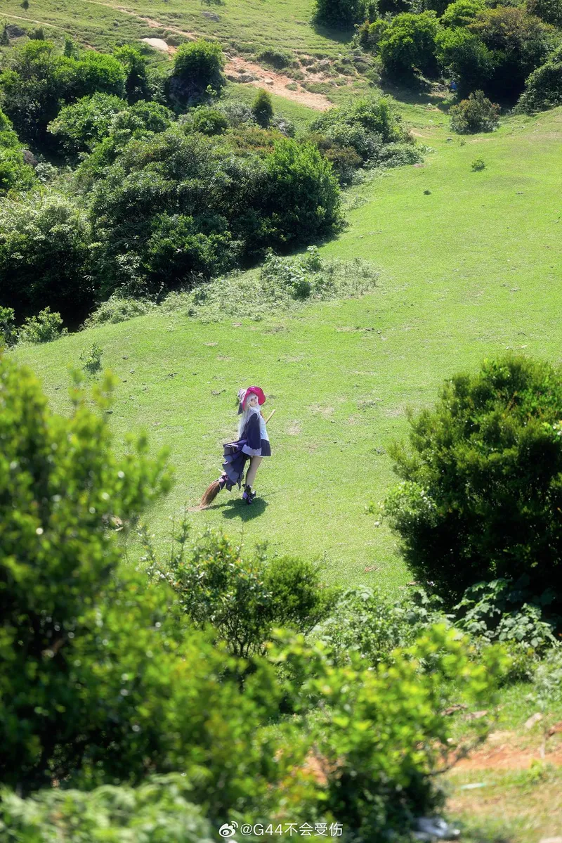 《魔女之旅》伊蕾娜cosplay展示