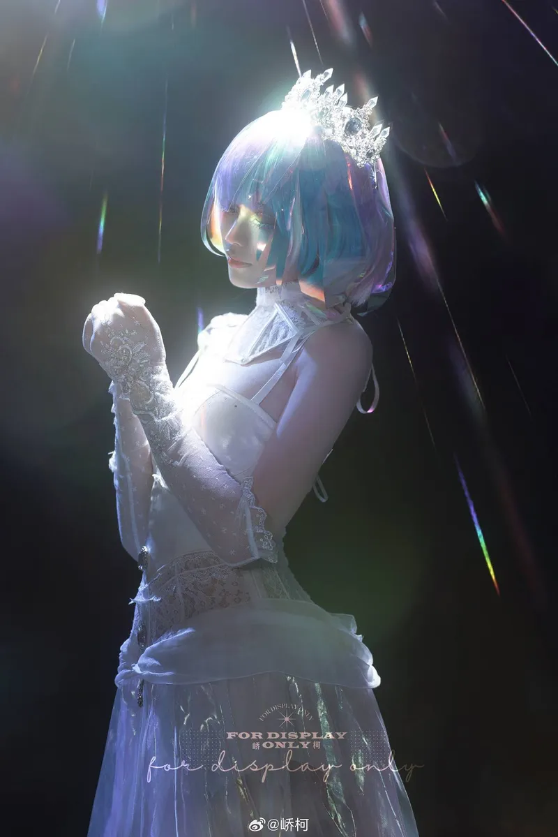 《宝石之国》钻石Cosplay赏析
