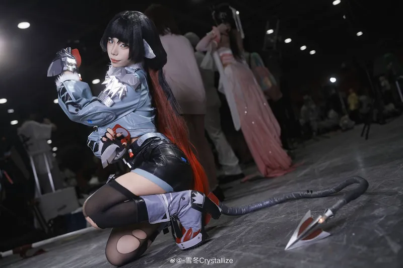 《绝区零》简杜cosplay展示