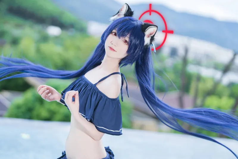 《蔚蓝档案》黑见芹香cosplay展示