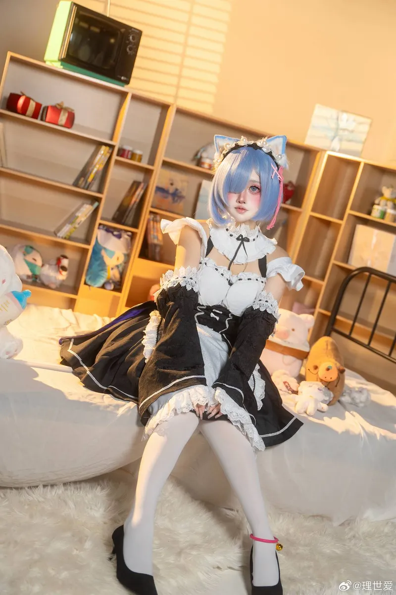 《Re:从零开始的异世界生活》蕾姆Cosplay展示