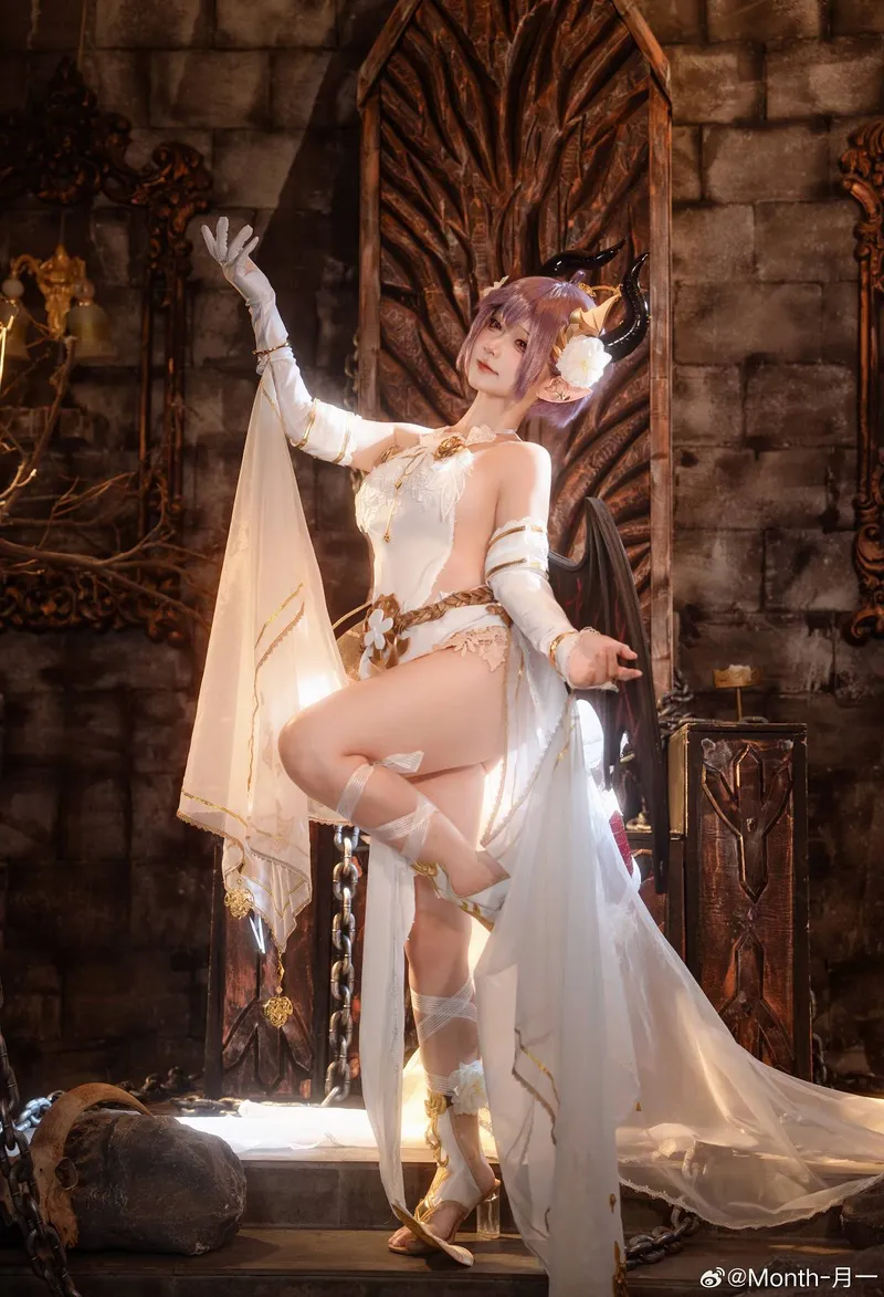 《碧蓝幻想》古蕾雅龙姬cosplay展示