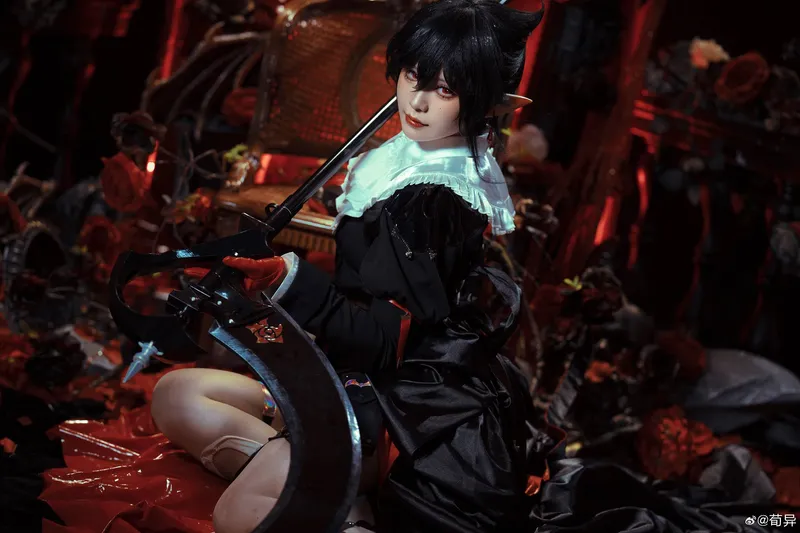 《明日方舟》隐得来希cosplay展示