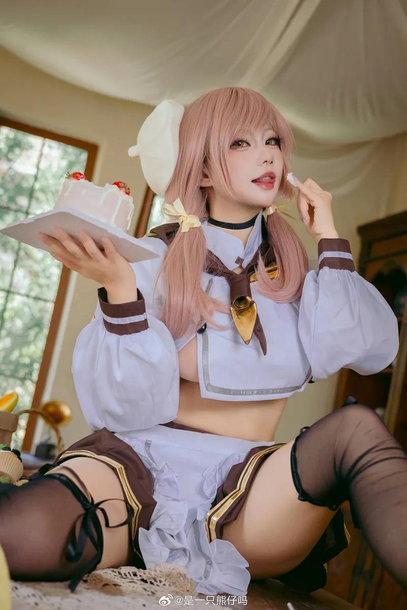 《nikke-胜利女神》布蕾德cosplay展示-国服上线庆祝