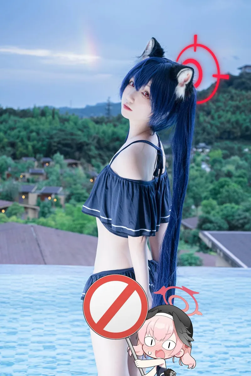 《蔚蓝档案》黑见芹香cosplay展示