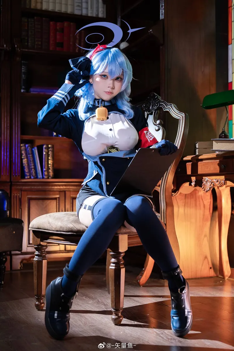 《蔚蓝档案》天雨亚子cosplay展示