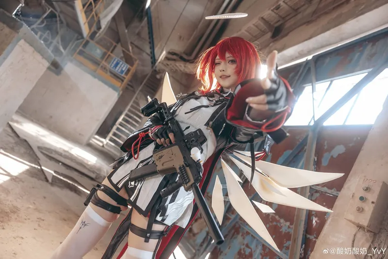 《明日方舟》新约能天使cosplay