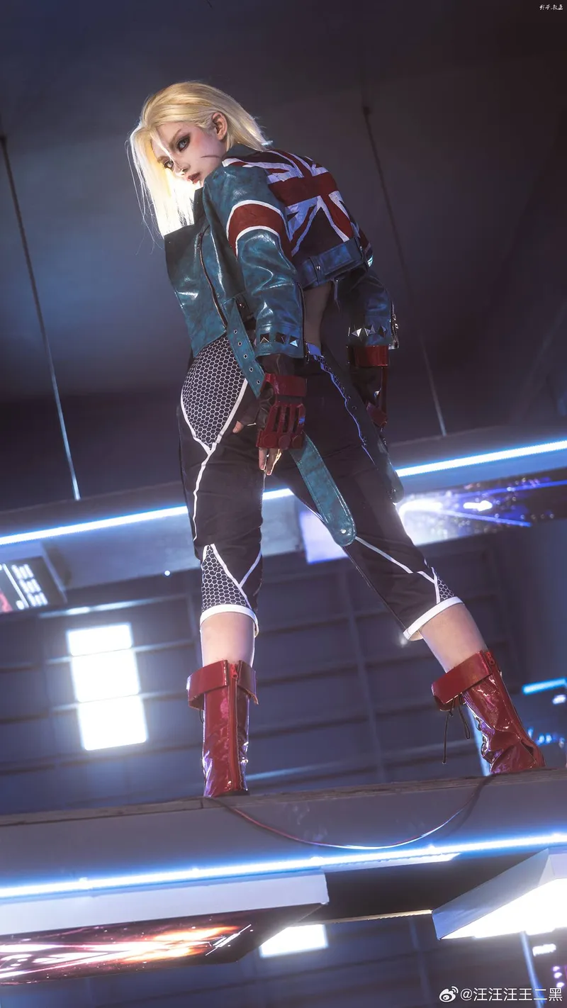 《街霸6》嘉米Cosplay展示