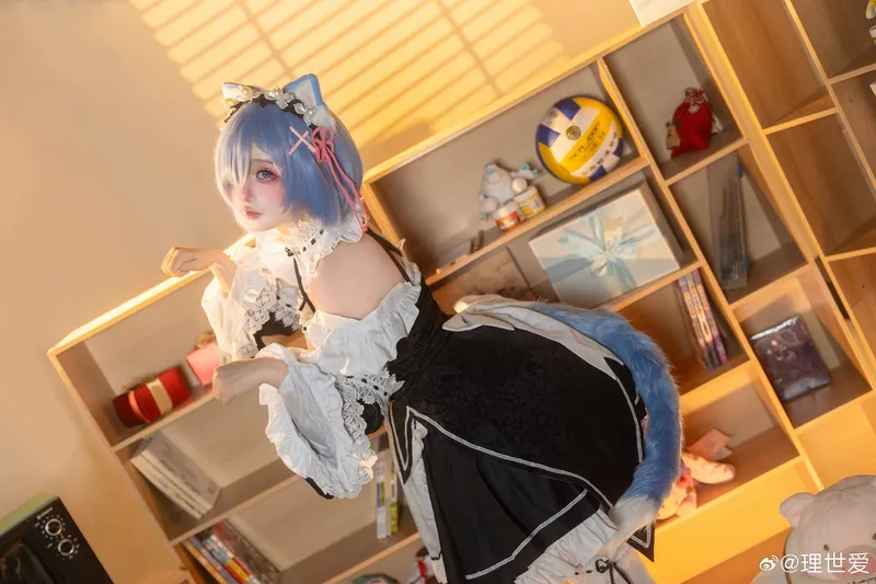 《Re:从零开始的异世界生活》蕾姆Cosplay展示