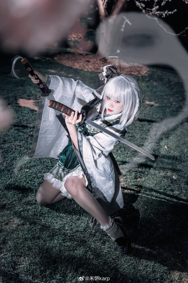 《东方Project》魂魄妖梦Cosplay展示-半人半灵的庭师形象