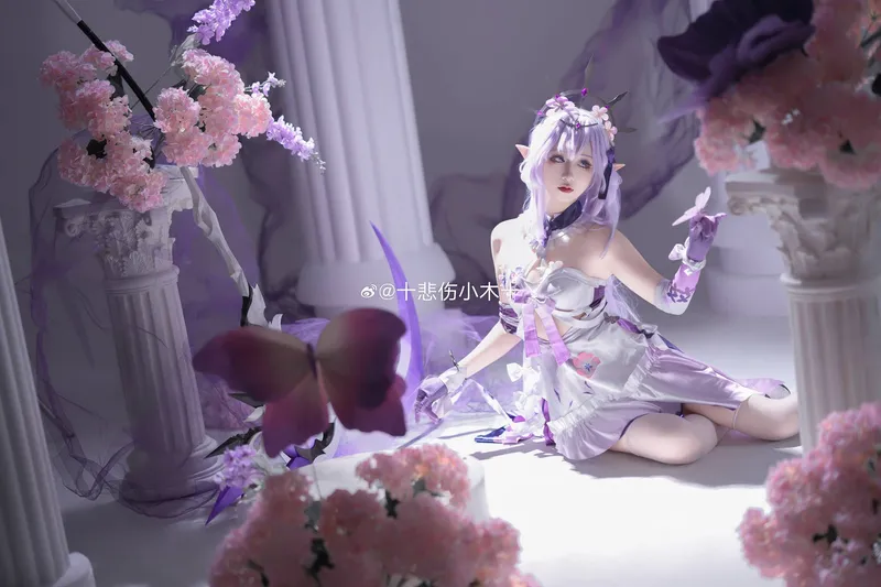 《崩坏·星穹铁道》遐蝶cosplay展示