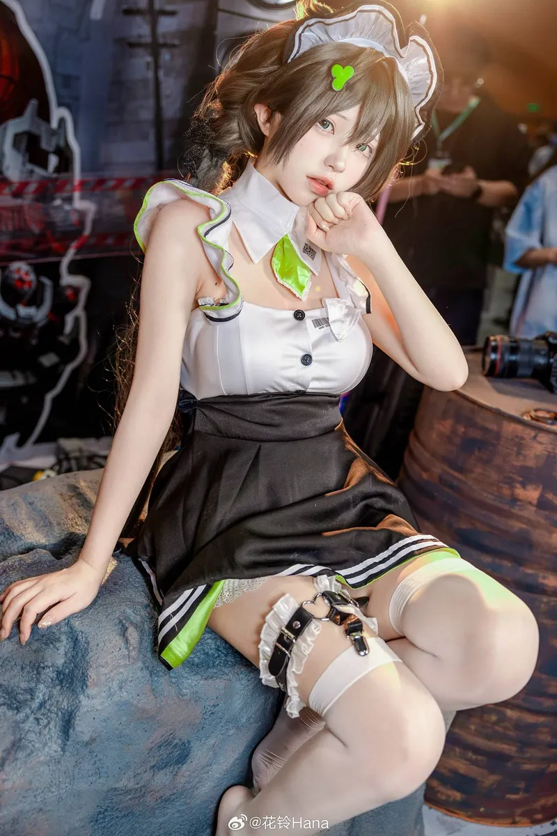 《NIKKE》特羅尼cosplay展示