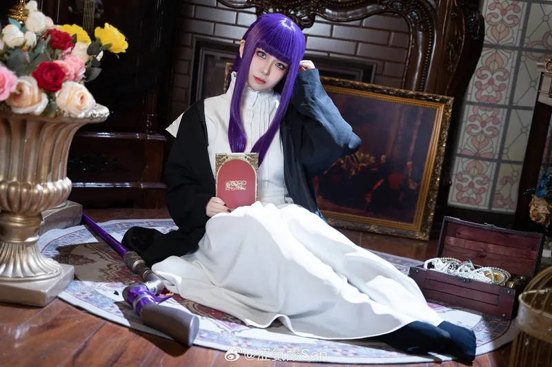 《葬送的芙莉莲》菲伦cosplay展示