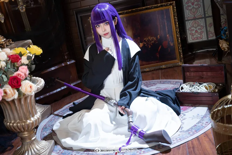 《葬送的芙莉莲》菲伦cosplay展示