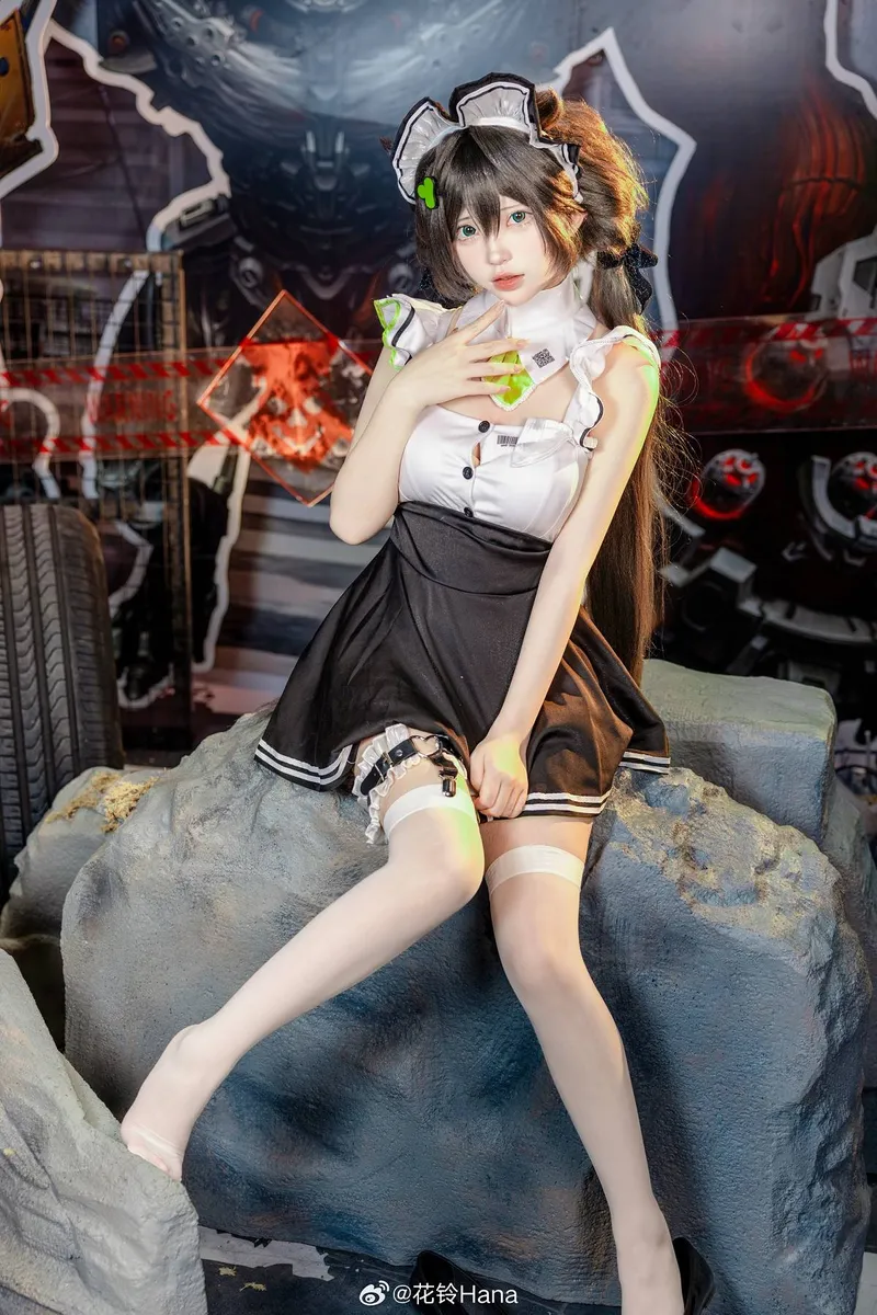 《NIKKE》特羅尼cosplay展示