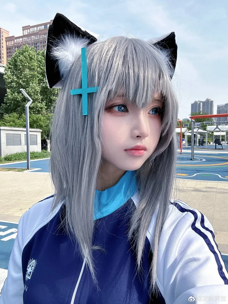 《蔚蓝档案》砂狼白子cosplay展示