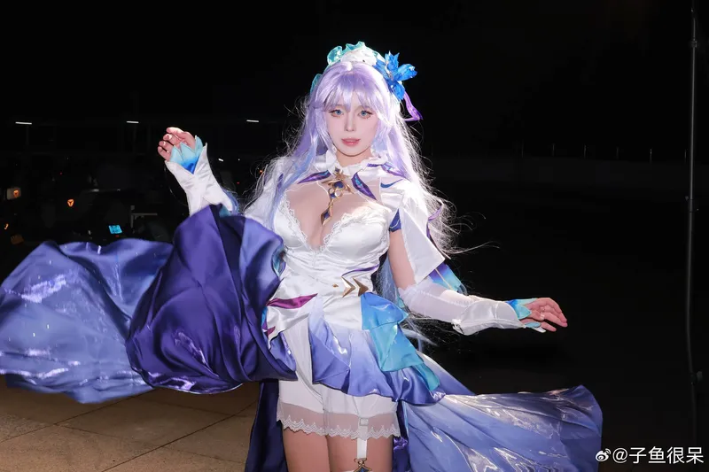 《鸣潮》坎特蕾拉cosplay