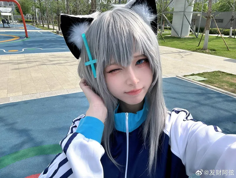 《蔚蓝档案》砂狼白子cosplay展示