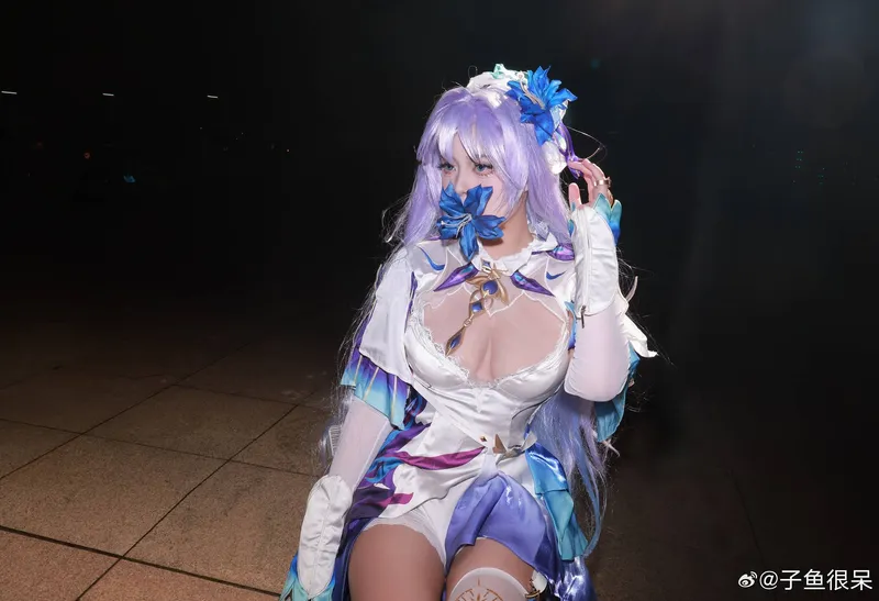 《鸣潮》坎特蕾拉cosplay