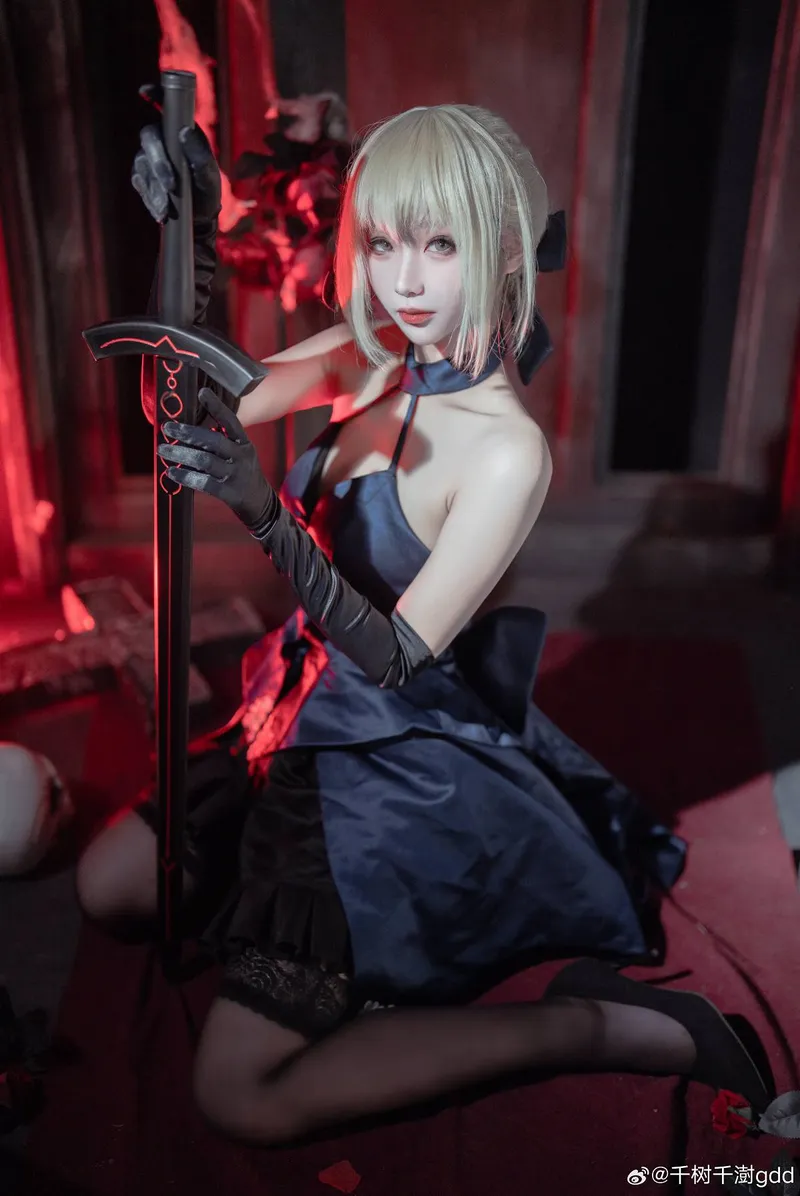 《FGO》阿尔托莉雅Cosplay展示