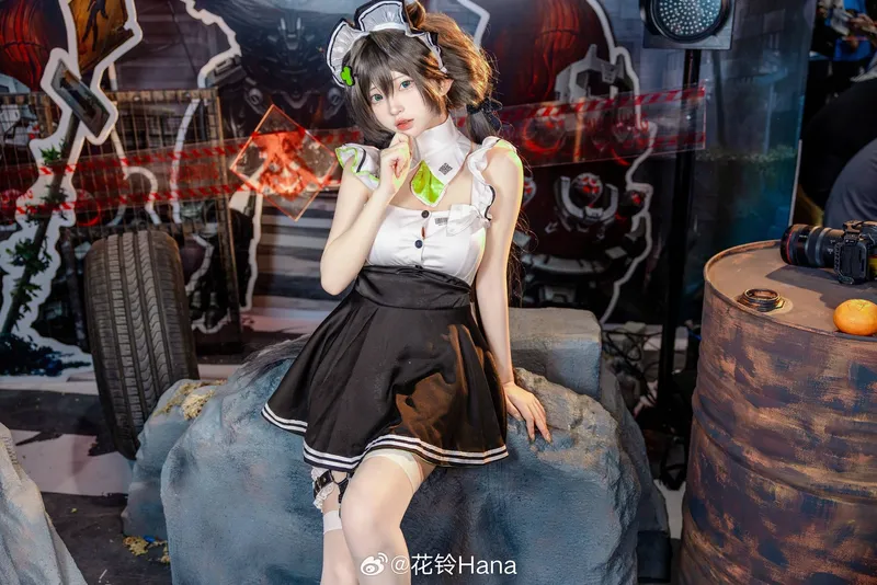 《NIKKE》特羅尼cosplay展示