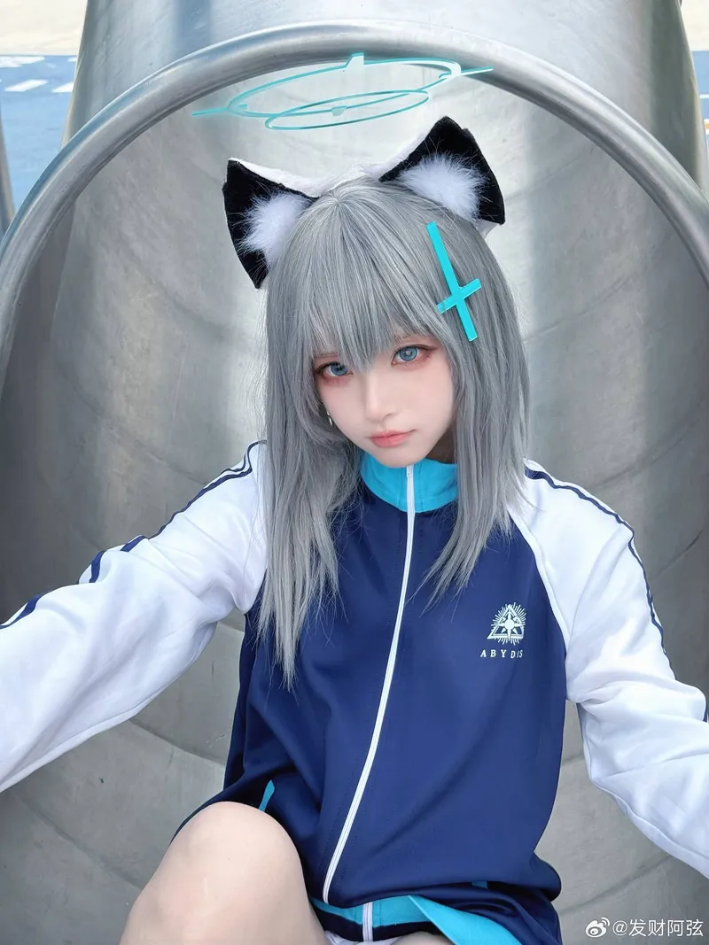 《蔚蓝档案》砂狼白子cosplay展示