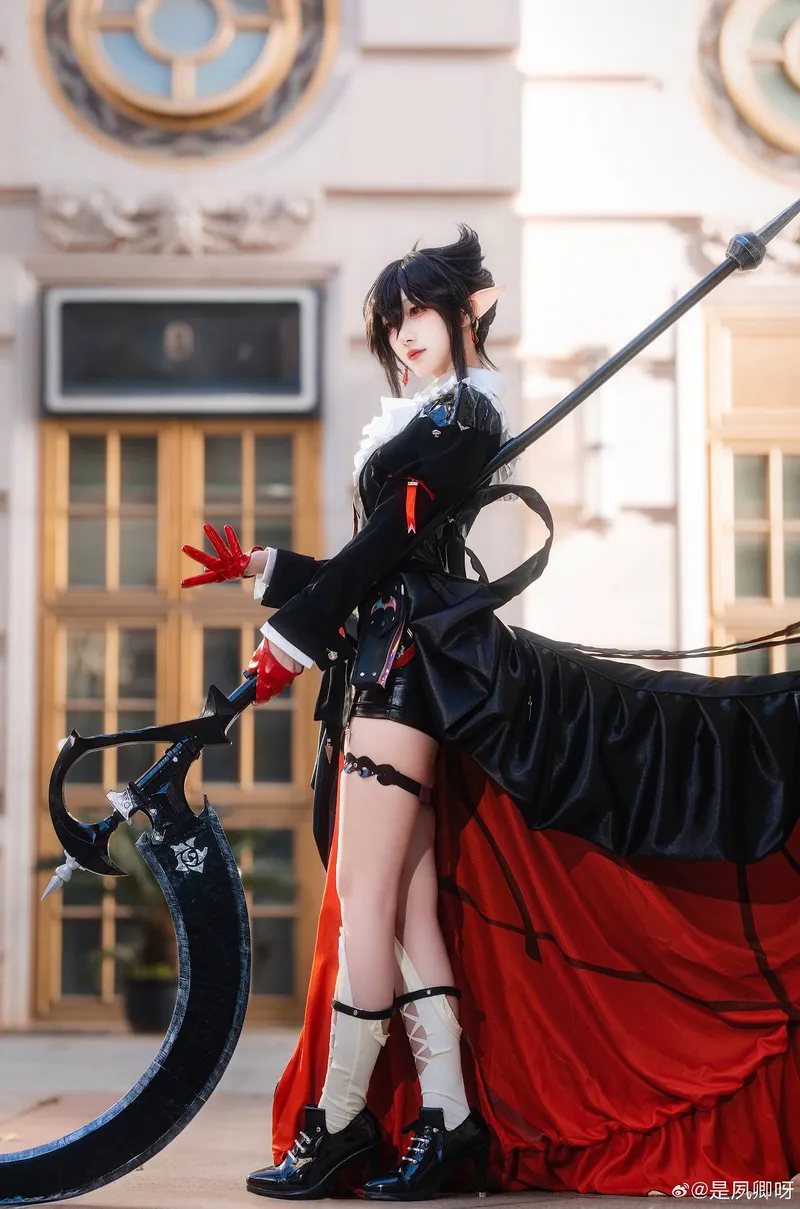 《明日方舟》隐德来希cosplay展示