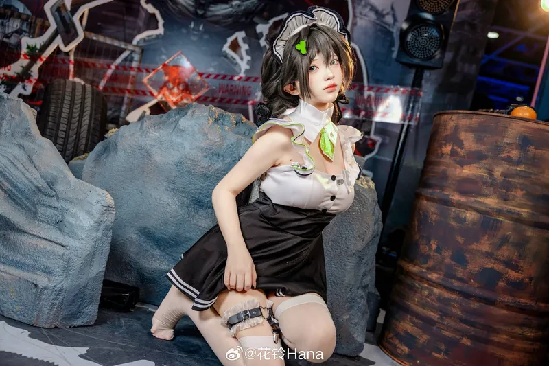 《NIKKE》特羅尼cosplay展示