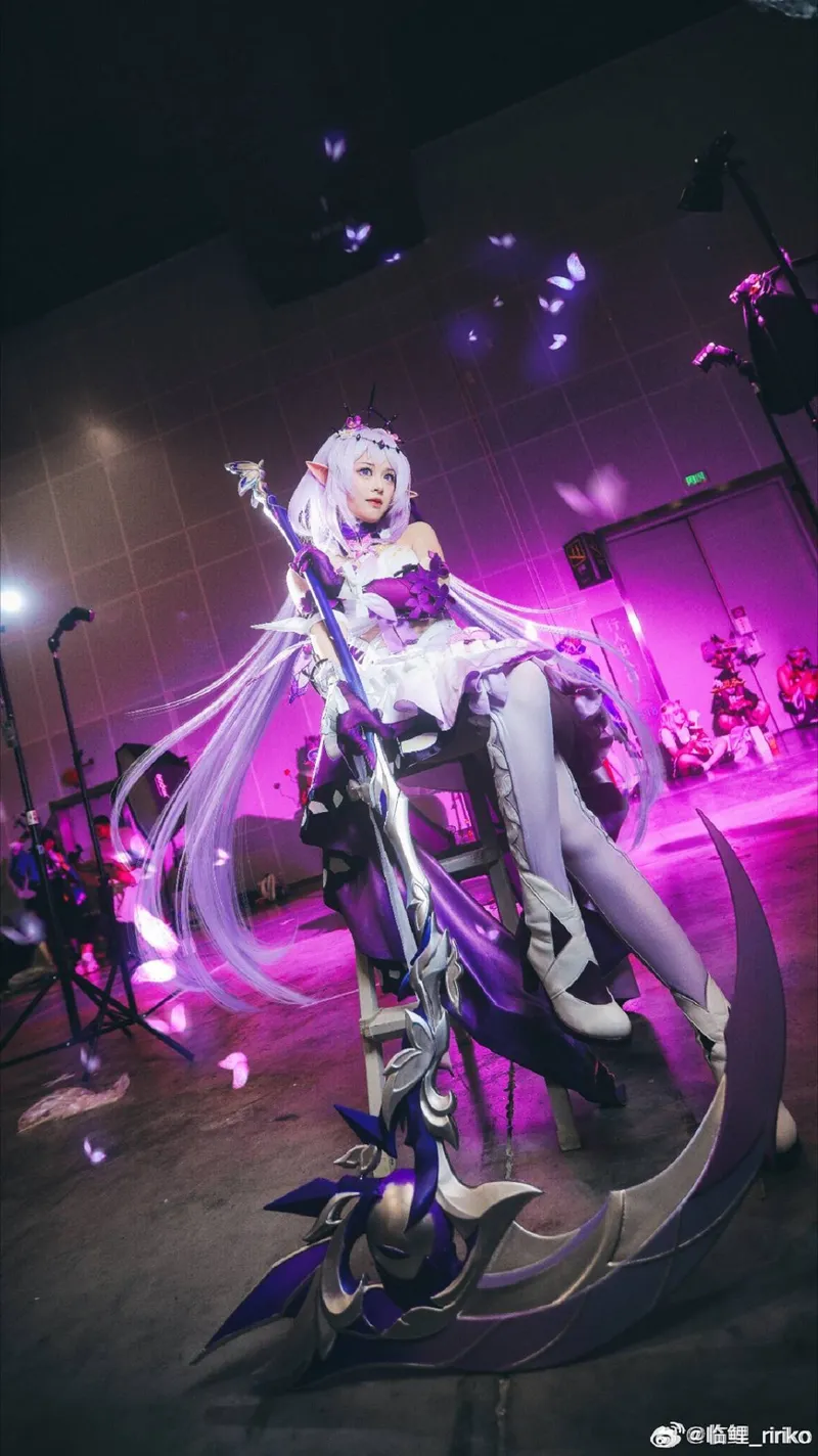 《崩坏星穹铁道》遐蝶Cosplay展示