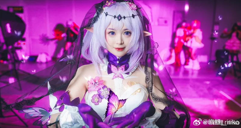 《崩坏星穹铁道》遐蝶Cosplay展示