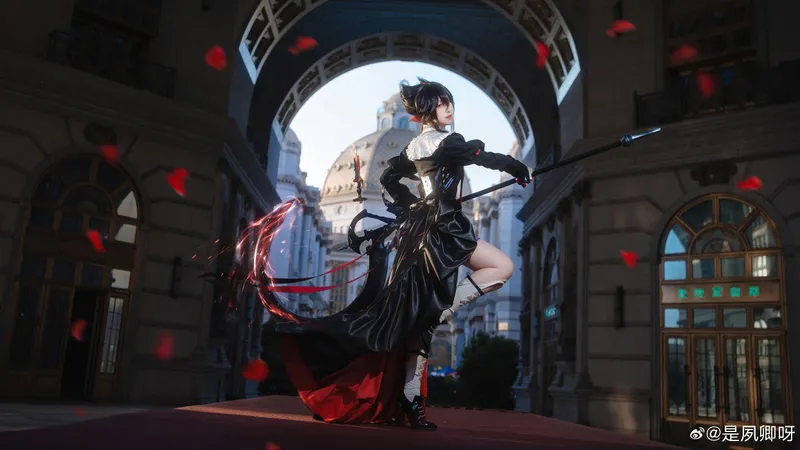 《明日方舟》隐德来希cosplay展示