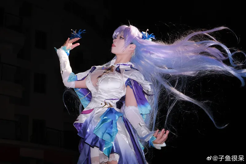 《鸣潮》坎特蕾拉cosplay