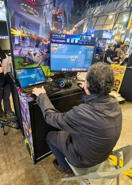 《潜水员戴夫》线下派对体验