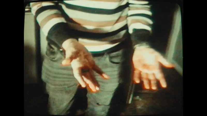 《录像怪谈》生存恐怖新作发售