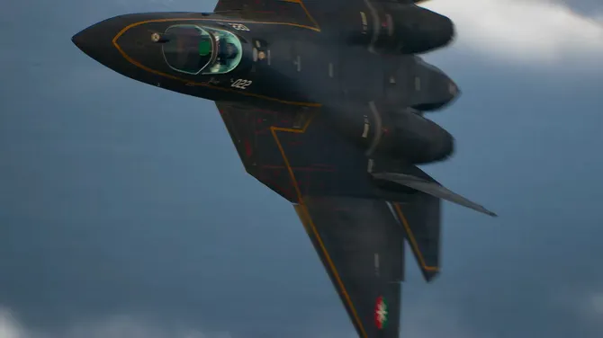 《皇牌空战8》预告细节解析